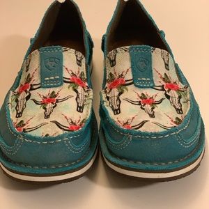 Ariat Women’s Turquoise Cruisers.